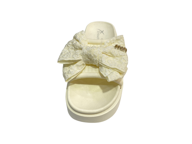 Vanilla - Bow Slipper
